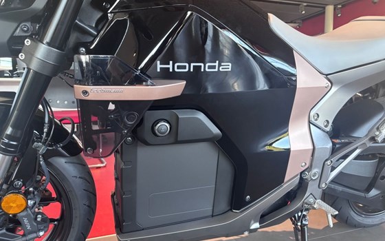 Gebrauchtmotorrad Honda WN7 - Bild 8