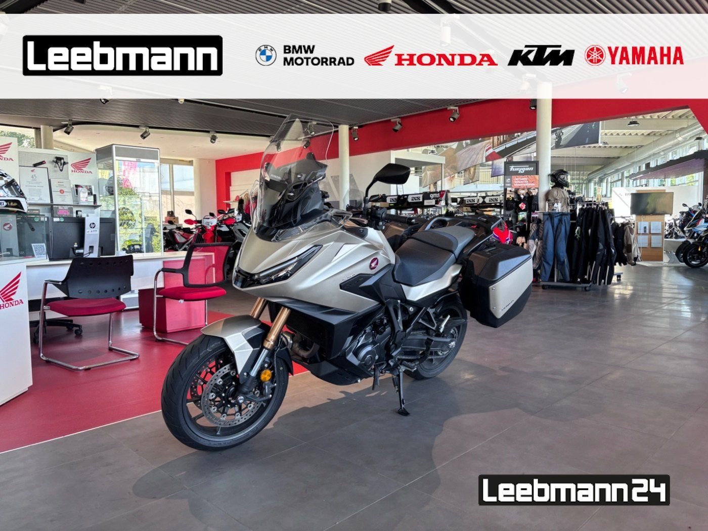 Honda NT1100 DCT Electronic Suspension