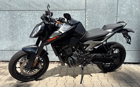 Gebrauchtmotorrad KTM 790 Duke - Bild 4