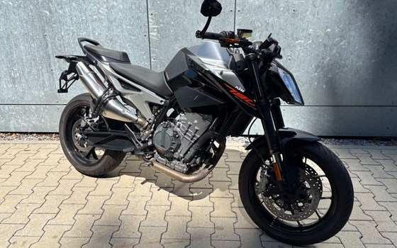 Gebrauchtmotorrad KTM 790 Duke - Bild 9