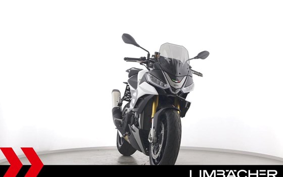 Gebrauchtmotorrad Aprilia Tuono V4 1100 - Bild 11