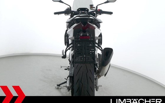 Gebrauchtmotorrad Aprilia Tuono V4 1100 - Bild 16