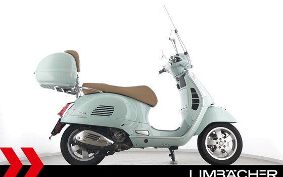 Gebrauchtmotorrad Vespa GTS 300 Yacht Club - Bild 10