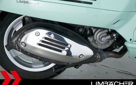 Gebrauchtmotorrad Vespa GTS 300 Yacht Club - Bild 16