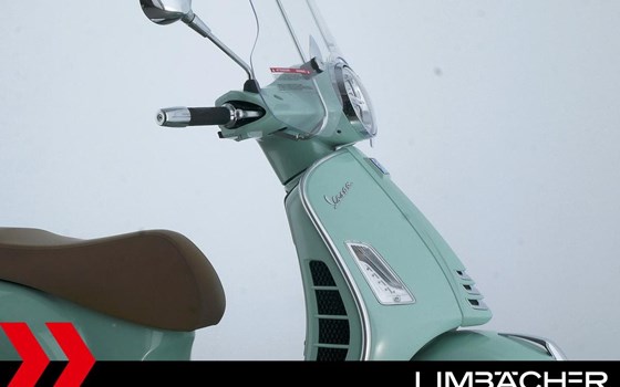Gebrauchtmotorrad Vespa GTS 300 Yacht Club - Bild 25