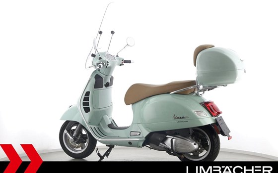 Gebrauchtmotorrad Vespa GTS 300 Yacht Club - Bild 6