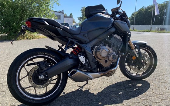 Gebrauchtmotorrad Honda CB 650 - Bild 9
