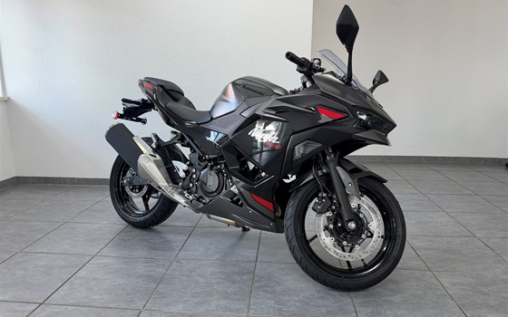 Neufahrzeug Kawasaki Ninja 500 SE - Bild 1