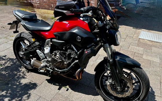 Gebrauchtmotorrad Yamaha MT-07 - Bild 1