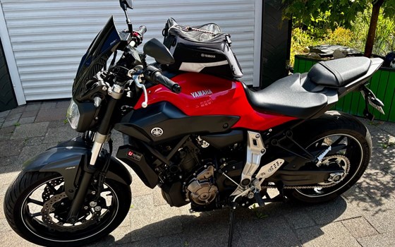 Gebrauchtmotorrad Yamaha MT-07 - Bild 3