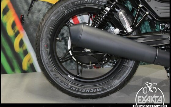 Neufahrzeug Moto Guzzi V7 Stone - Bild 19