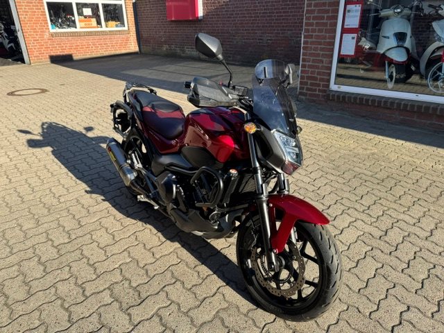 Honda NC750S DCT
