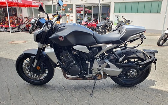 Gebrauchtmotorrad Honda CB 1000 R - Bild 11