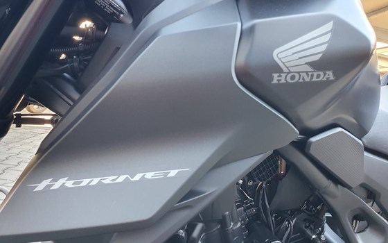 Gebrauchtmotorrad Honda CB750 Hornet - Bild 13