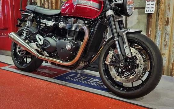 Gebrauchtmotorrad Triumph Speed Twin 1200 - Bild 2