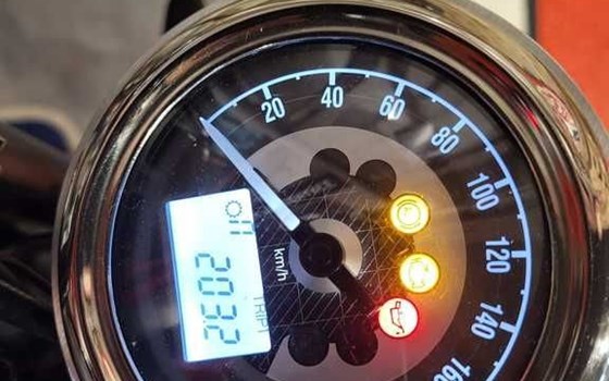 Gebrauchtmotorrad Triumph Speed Twin 1200 - Bild 9