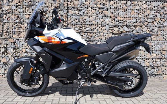 Neufahrzeug KTM 1390 Super Adventure S - Bild 1