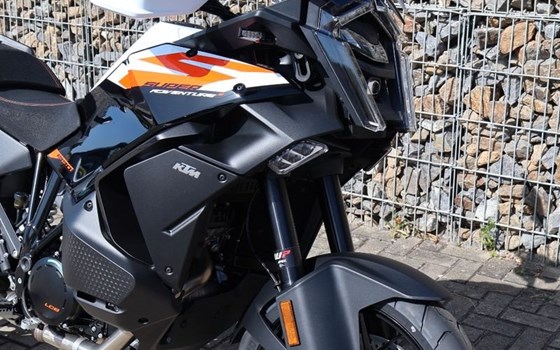 Neufahrzeug KTM 1390 Super Adventure S - Bild 13