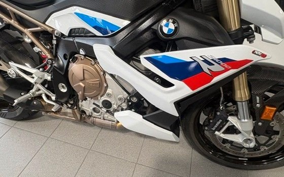 Gebrauchtmotorrad BMW S 1000 R - Bild 5