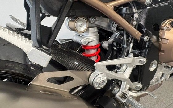 Gebrauchtmotorrad BMW S 1000 R - Bild 6