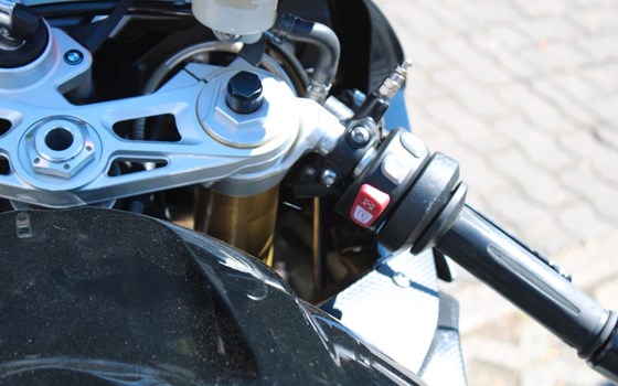 Gebrauchtmotorrad BMW S 1000 RR - Bild 17