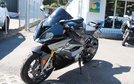 Gebrauchtmotorrad BMW S 1000 RR - Bild 2