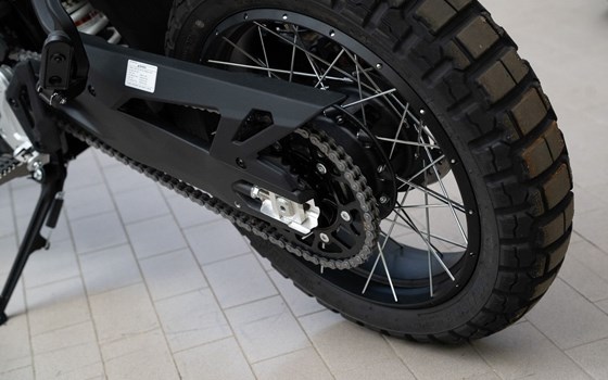 Neufahrzeug CFMOTO 450MT - Bild 15