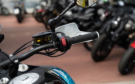 Neufahrzeug CFMOTO 450MT - Bild 18