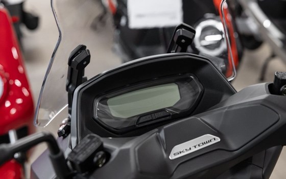 Neufahrzeug Kymco Sky Town 125i ABS - Bild 9