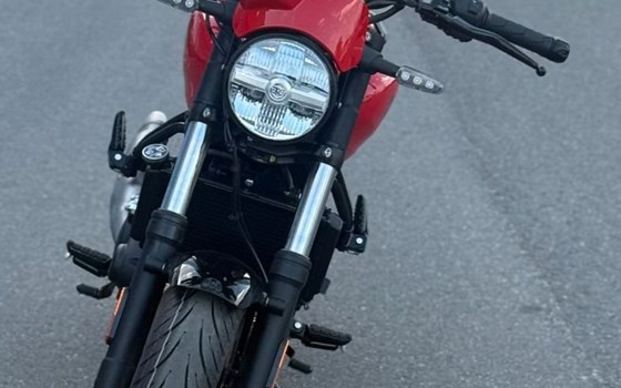 Neufahrzeug Royal Enfield Guerrilla 450 - Bild 11