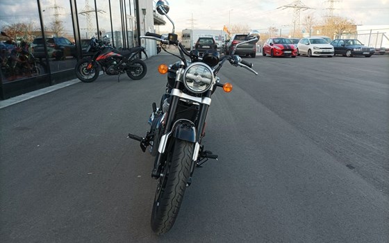 Neufahrzeug Royal Enfield Super Meteor 650 - Bild 8