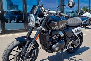Angebot Triumph Tracker 400
