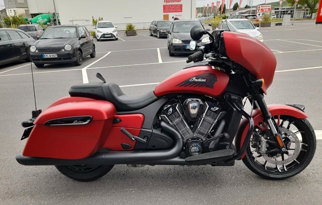 Indian Chieftain Powerplus Dark Horse with 112 Package