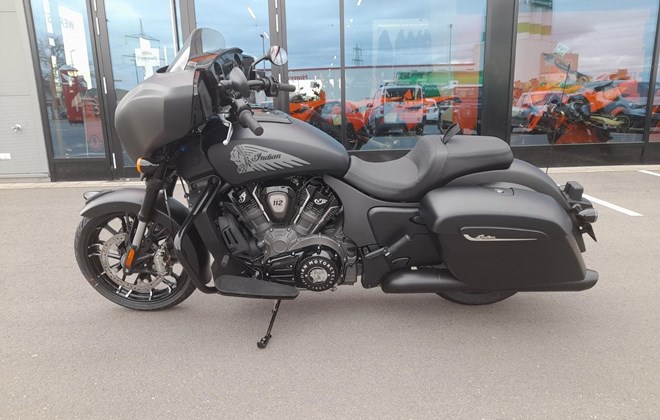 Indian Chieftain Powerplus Dark Horse with 112 Package