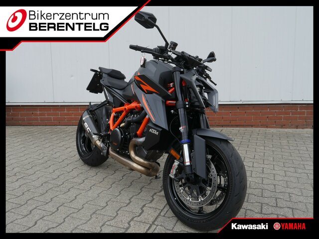 KTM 1390 Super Duke R EVO