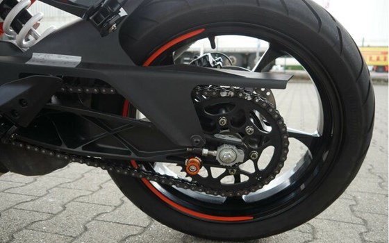 Gebrauchtmotorrad KTM RC 390 - Bild 9