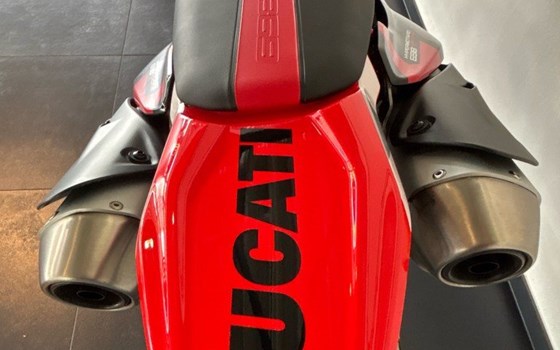 Gebrauchtmotorrad Ducati Hypermotard 698 Mono RVE - Bild 12