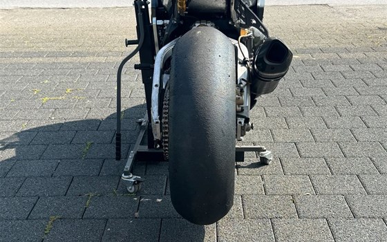 Gebrauchtmotorrad Honda CBR1000RR Fireblade - Bild 5