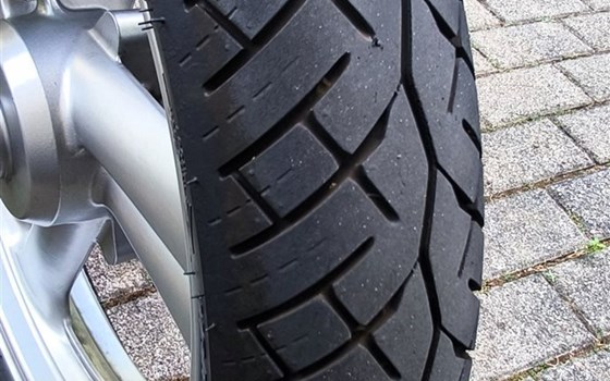 Gebrauchtmotorrad Honda NTV 650 Revere - Bild 8