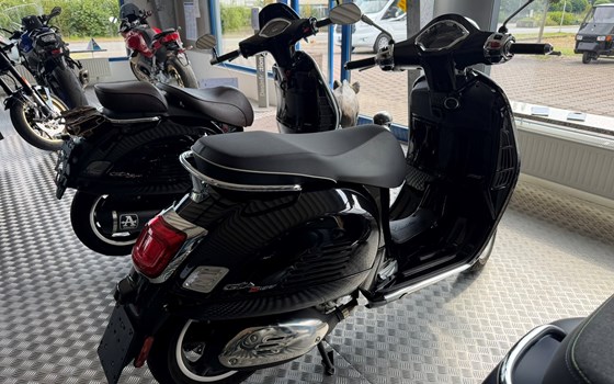 Gebrauchtmotorrad Vespa GTS 310 Super - Bild 5
