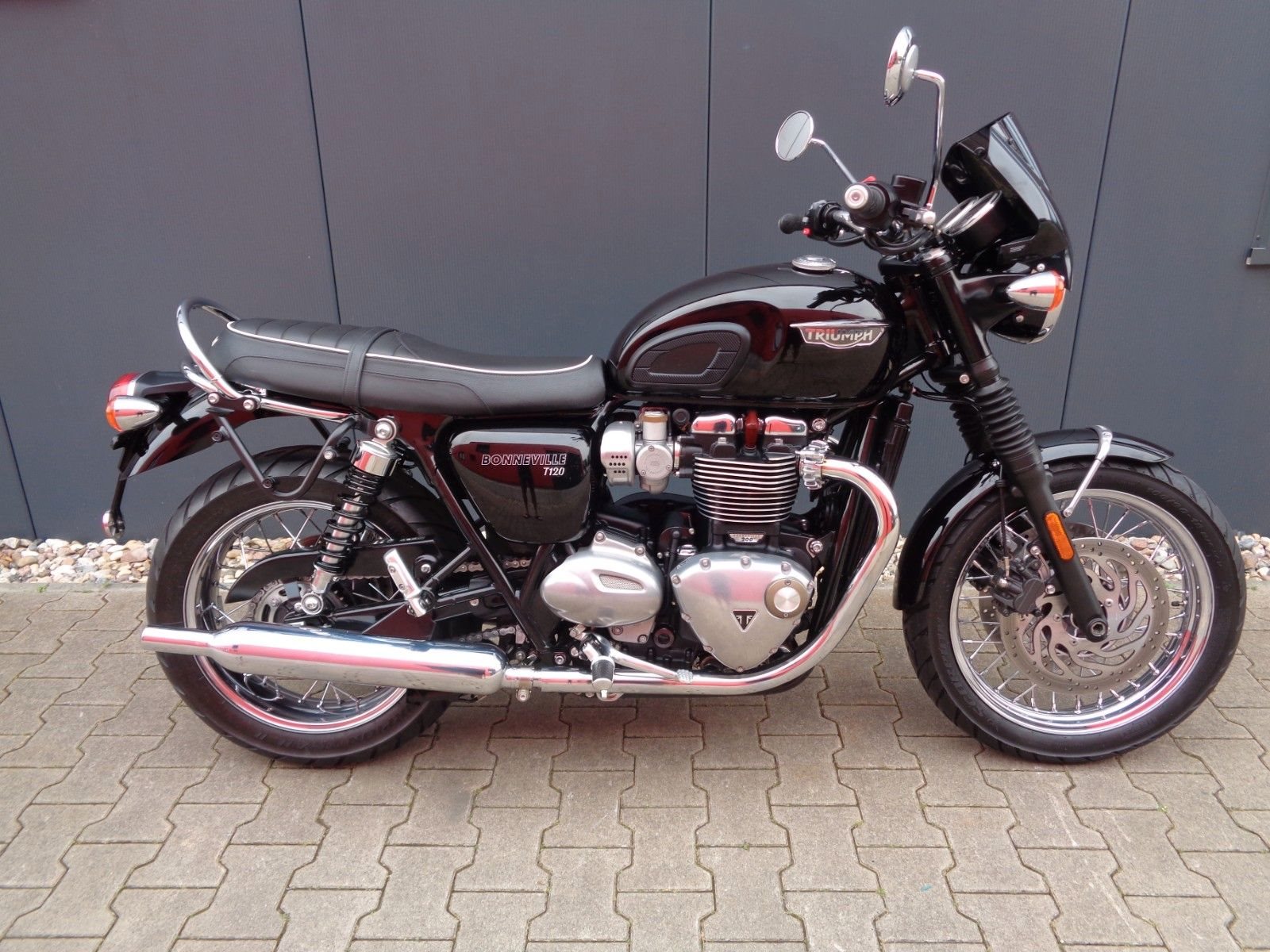 Triumph Bonneville T120