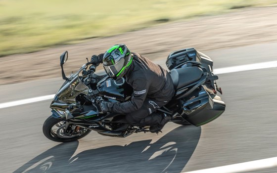 Neufahrzeug Kawasaki Ninja 1100SX - Bild 2