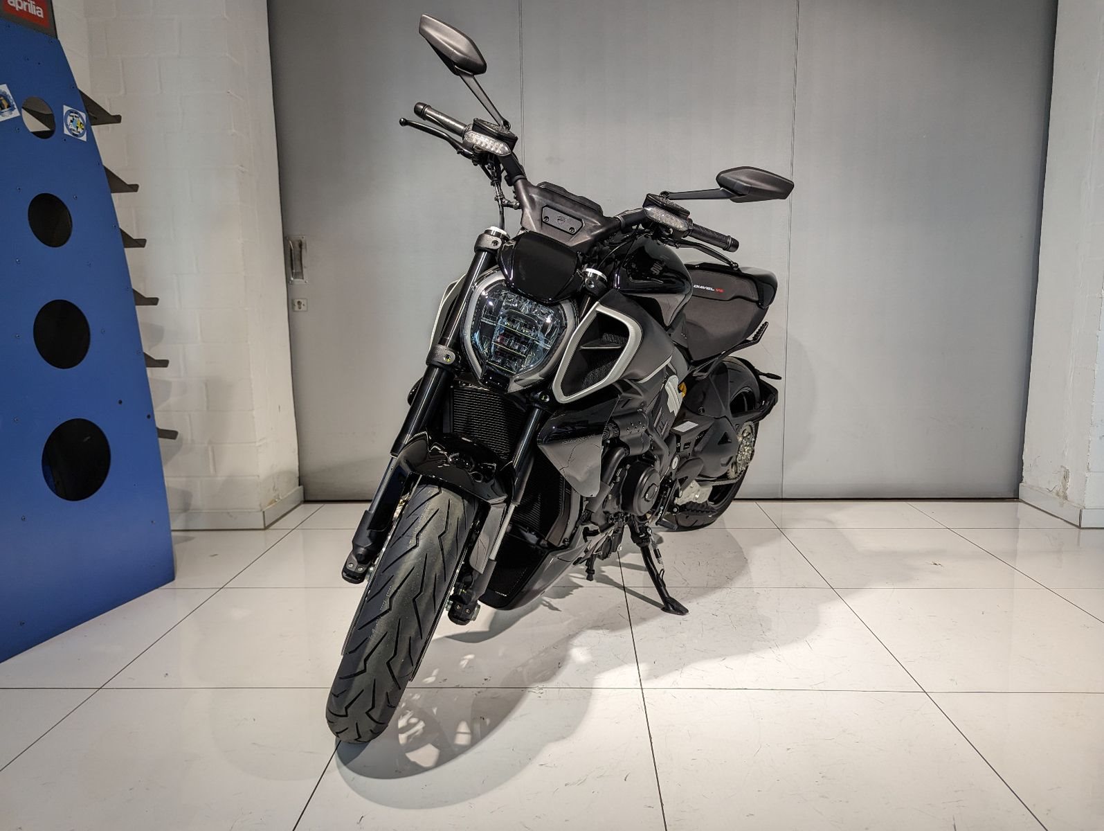 Ducati Diavel V4