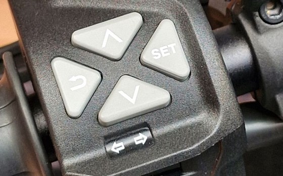 Gebrauchtmotorrad KTM 790 Duke L - Bild 12