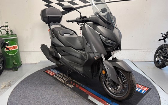 Gebrauchtmotorrad Yamaha XMAX 400 - Bild 11