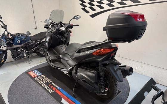 Gebrauchtmotorrad Yamaha XMAX 400 - Bild 3