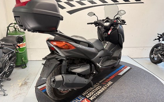 Gebrauchtmotorrad Yamaha XMAX 400 - Bild 6