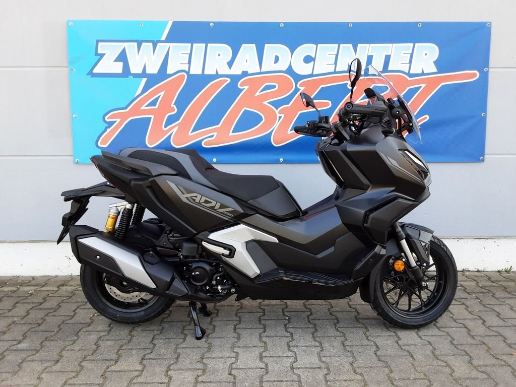 Honda ADV350 Special Edition