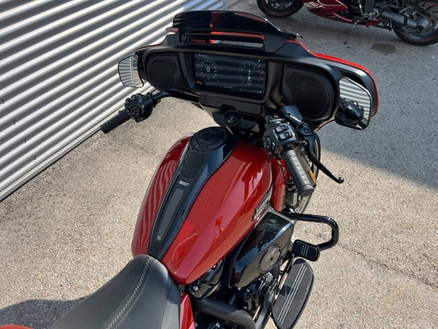Harley-Davidson Street Glide FLHX (schwarz) - Bild 5
