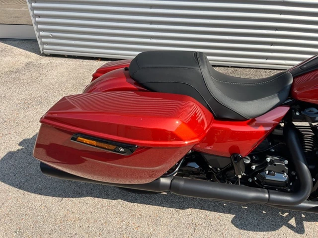 Harley-Davidson Street Glide FLHX (schwarz) - Bild 6
